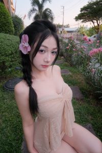 ảnh trần hà linh